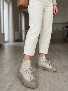Neutral High-Top Lace-Up converse boots in Beige